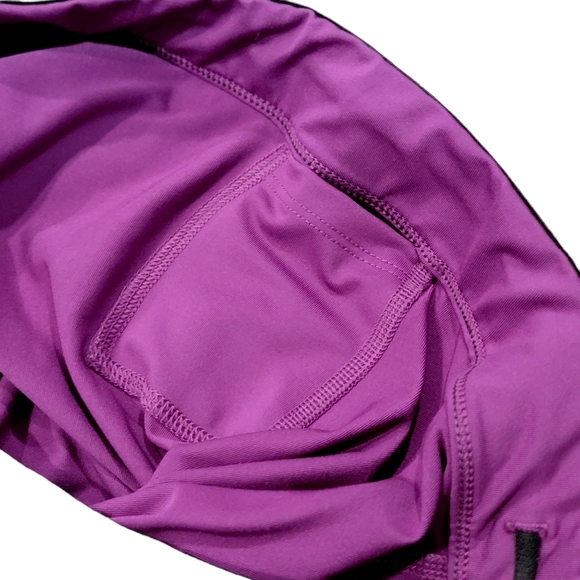 Lucy Woman Up Bright Purple Athletic Capri Leggings Size Medium - Picture 6 of 15